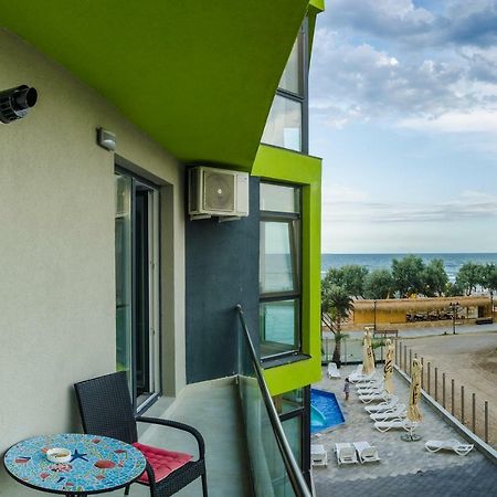 Apartamente Azzurro On The Beach Navodari Exterior photo